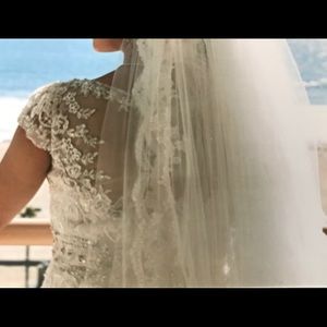 Madeline Gardner Wedding Dress Size 12 white